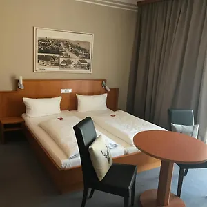 Neumaiers Hirsch -gasthof Und 3* Weissenhorn